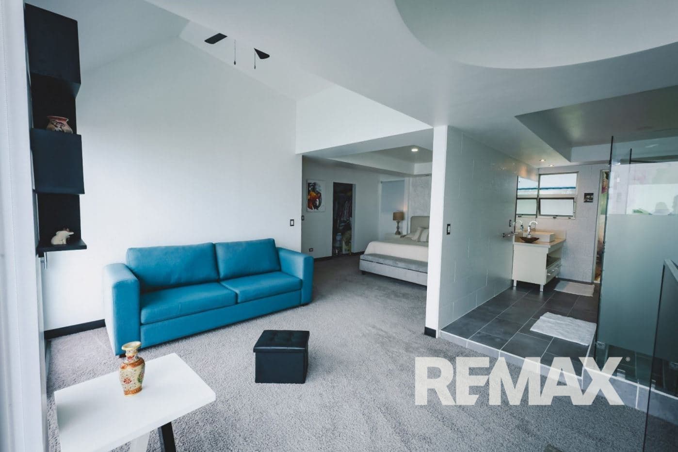 Ultra-modern Mansion for sale near La Fortuna in Ciudad Quesada, 4 Levels, Elevator, Indoor Pool and Jacuzzi w Volcano Views, photo 12