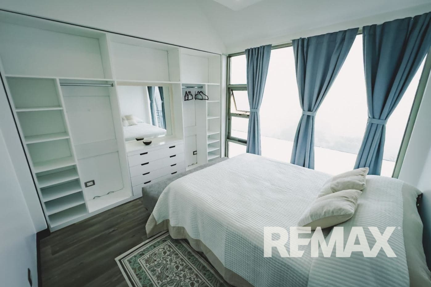 Ultra-modern Mansion for sale near La Fortuna in Ciudad Quesada, 4 Levels, Elevator, Indoor Pool and Jacuzzi w Volcano Views, photo 19