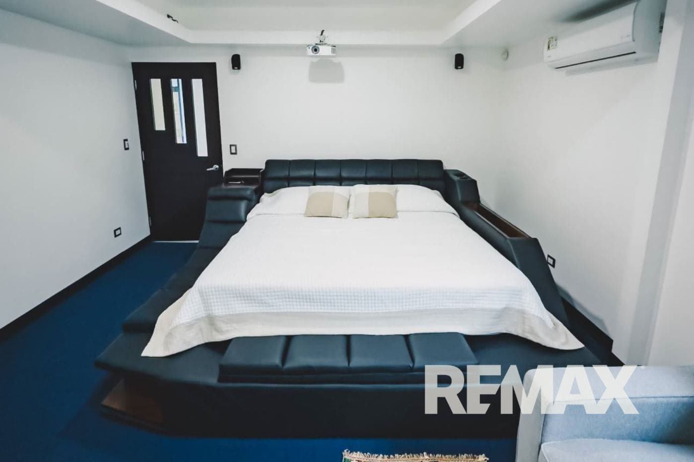 Ultra-modern Mansion for sale near La Fortuna in Ciudad Quesada, 4 Levels, Elevator, Indoor Pool and Jacuzzi w Volcano Views, photo 17