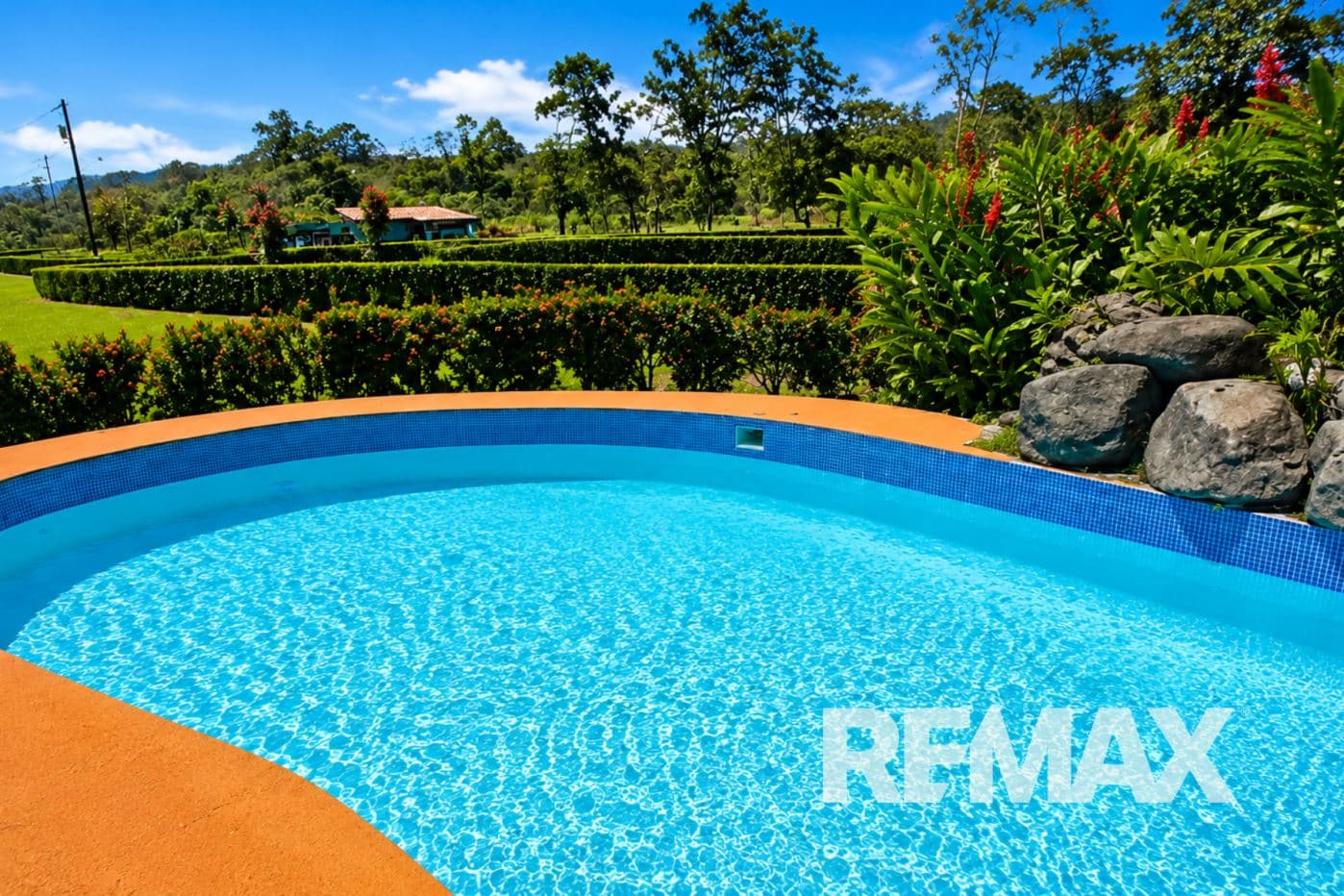 Condominio Kalapa 528m2 Lot in Gated Communitu for Sale, photo 2