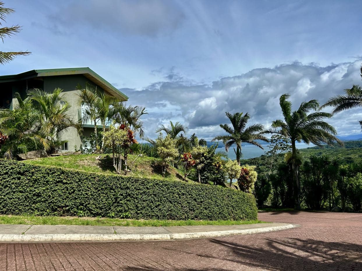 Luxury Hilltop Condo with Panoramic Lake Arenal & Volcano Views — Modern Retirement Living with Strong Vacation Rental Potential, photo 25