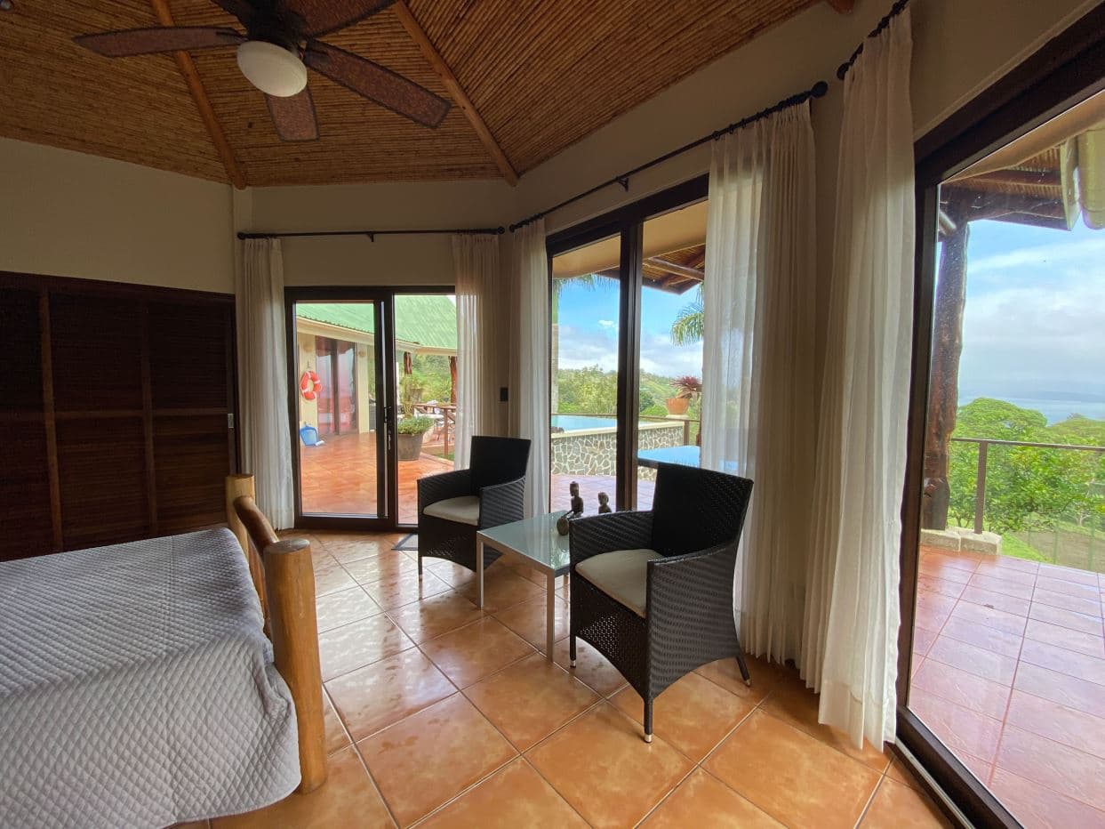 LUXURY MOUNTAIN VILLA AT LAKE ARENAL FOR SALE WITH SPECTACULAR VIEW OF Lake Arenal, photo 19