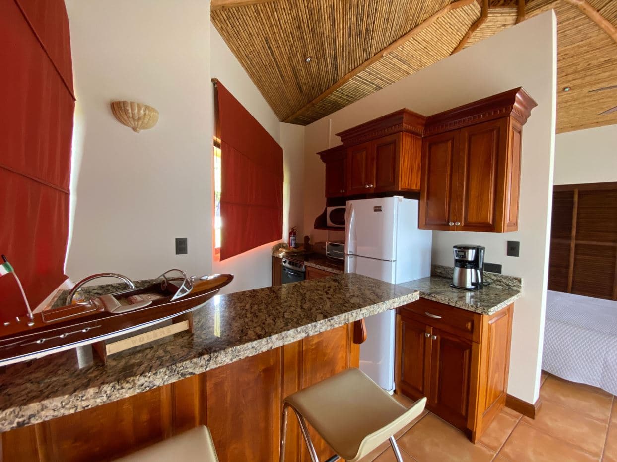 LUXURY MOUNTAIN VILLA AT LAKE ARENAL FOR SALE WITH SPECTACULAR VIEW OF Lake Arenal, photo 20