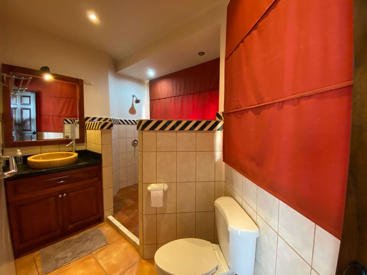 LUXURY MOUNTAIN VILLA AT LAKE ARENAL FOR SALE WITH SPECTACULAR VIEW OF Lake Arenal, photo 14