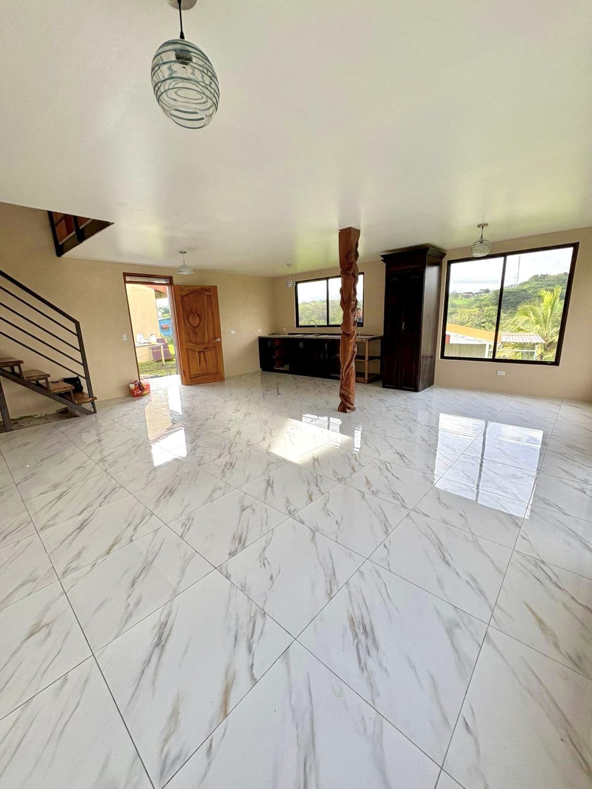 Modern New Build Overlooking Lake Arenal - Walkable to Downtown Nuevo Arenal, photo 5
