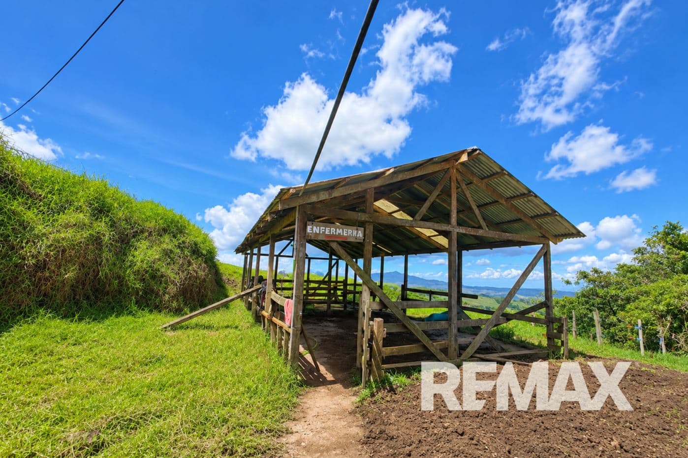 Cattle ranch near Lake Arenal, photo 20