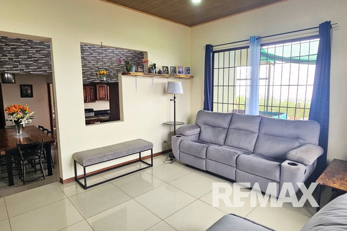 Off-Grid Mountain Home with Multiple Volcano Views on 5,775 m² – La Balsa, San Ramón, photo 10