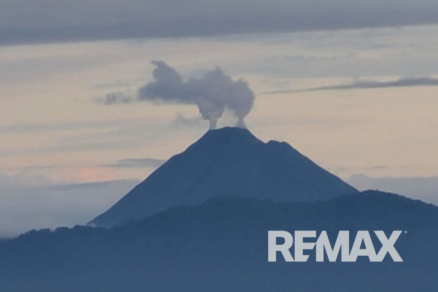 Off-Grid Mountain Home with Multiple Volcano Views on 5,775 m² – La Balsa, San Ramón, photo 25