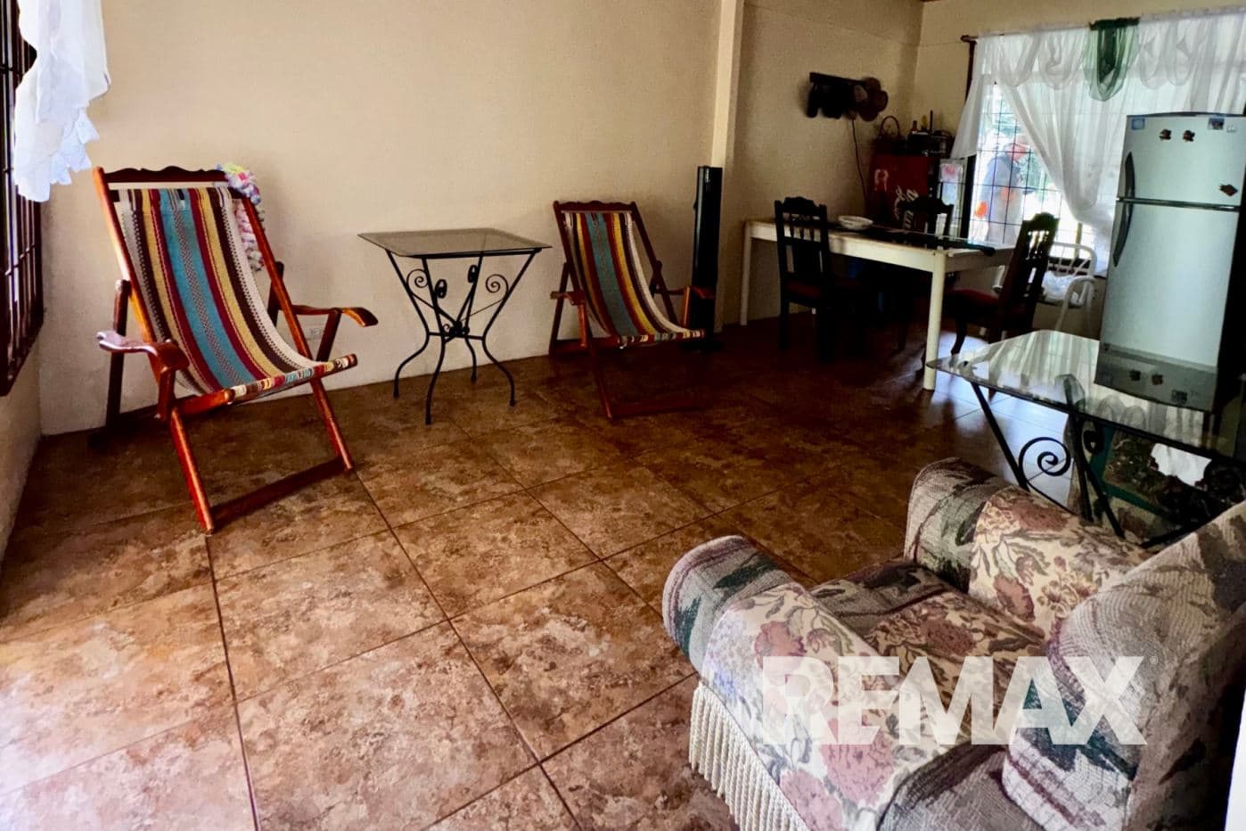 Almost 2acres Property, house with Pool, Lake, and BBQ Area, photo 8