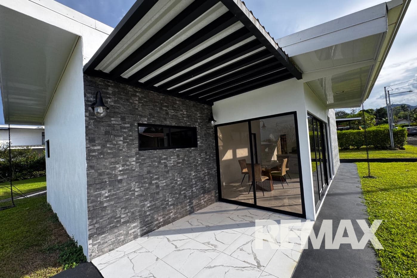 New opportunity 90% owner financing | Brand-New | Ideal for Airbnb & Investment – $153,000, photo 2