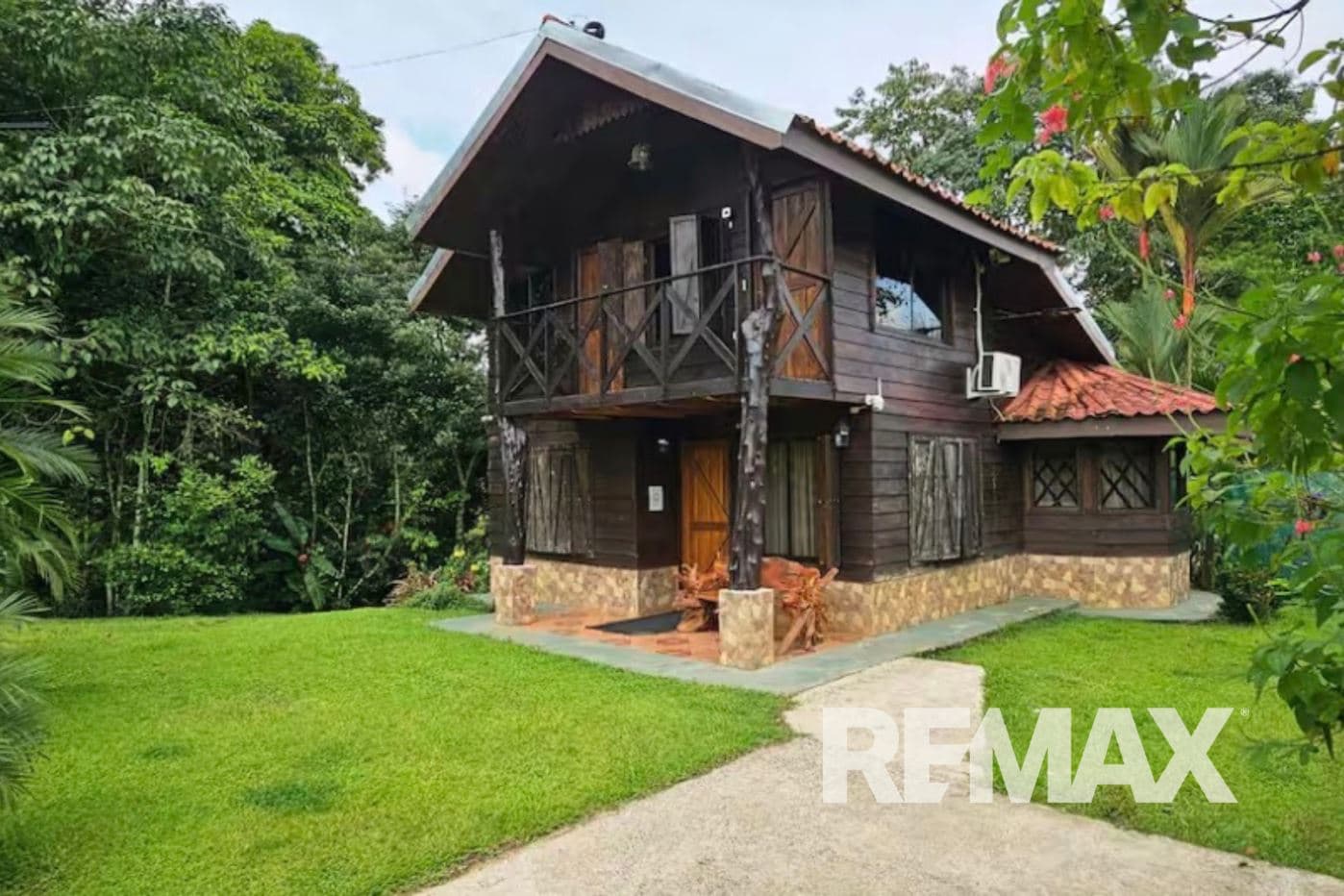 Turn-Key Airbnb Investment with Private Pool Near La Fortuna | Fully Furnished Home with Proven Rental Income | $159,000, photo 6