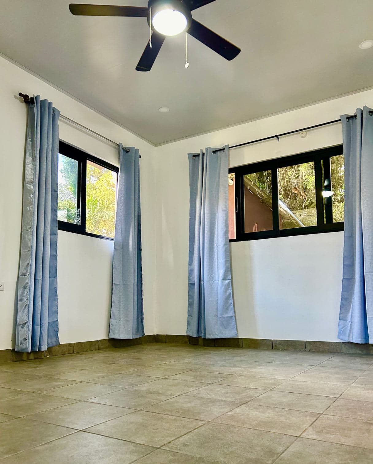 Income Generating 4 Bedroom Lakeview Duplex in a Private Gated Community in Puerto San Luis, Lake Arenal, photo 11