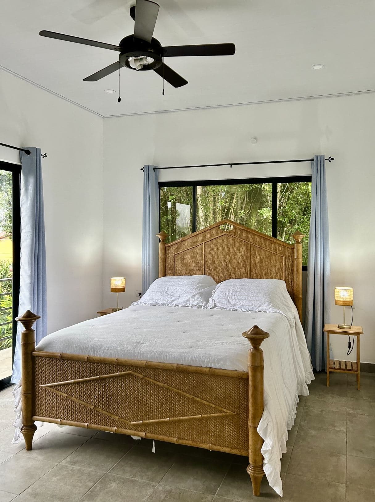 Income Generating 4 Bedroom Lakeview Duplex in a Private Gated Community in Puerto San Luis, Lake Arenal, photo 13