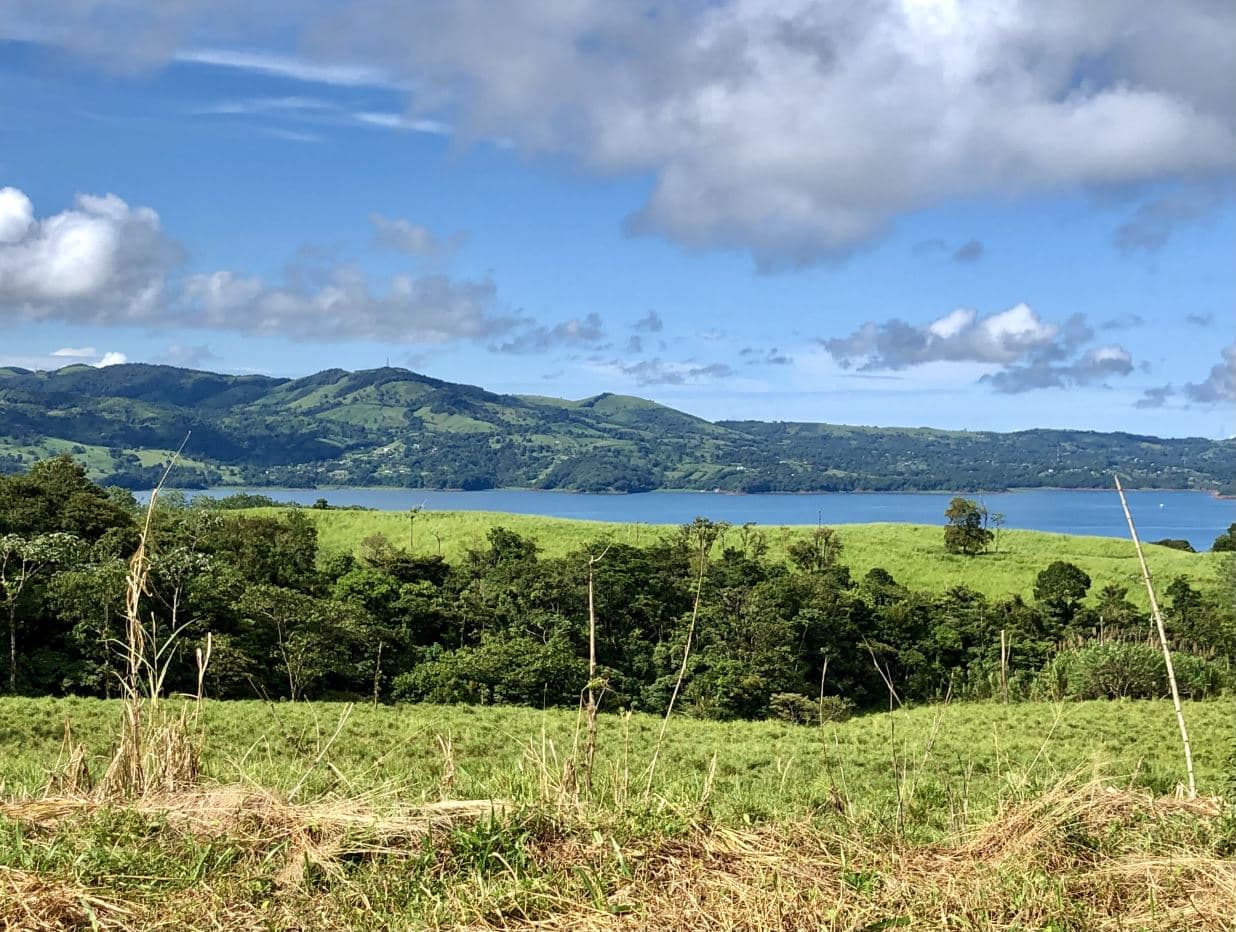 Stunning Buildable 3.4 Acre Lot in La Union with Panoramic Lake Arenal Views, photo 3