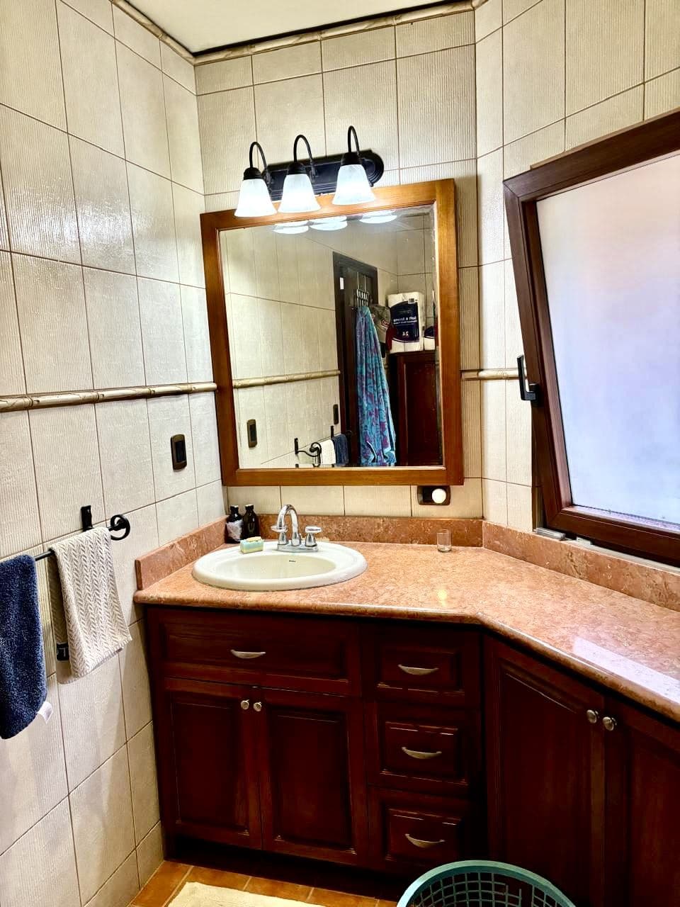 Prime Lakefront Villa in Lake Arenal Gated Community – Exceptional View, Guest House, and Investment Appeal, photo 14