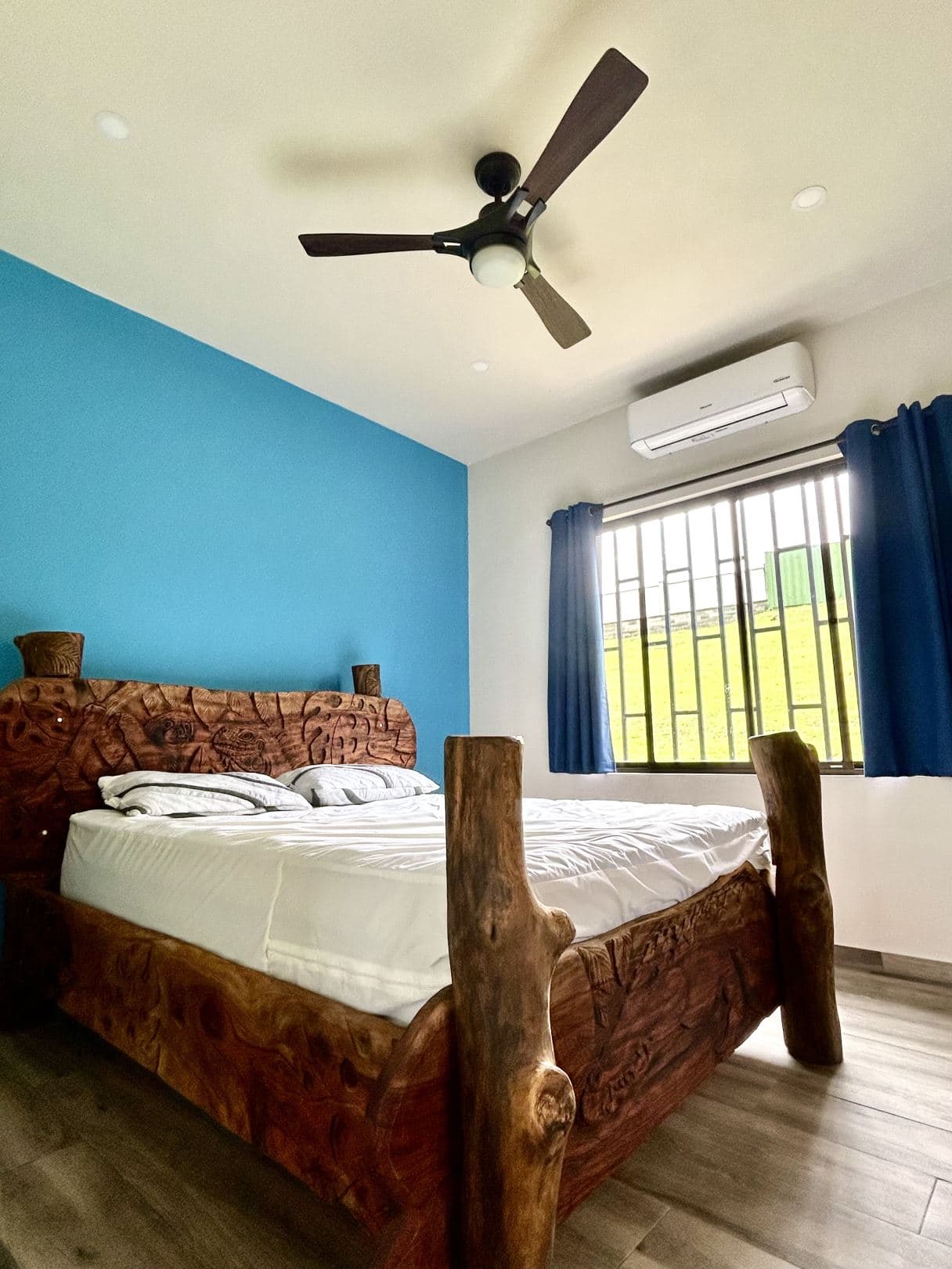 Turnkey Lakefront Home with Private Access, Expansion Potential, and Strong Rental Appeal in Nuevo Arenal, photo 10