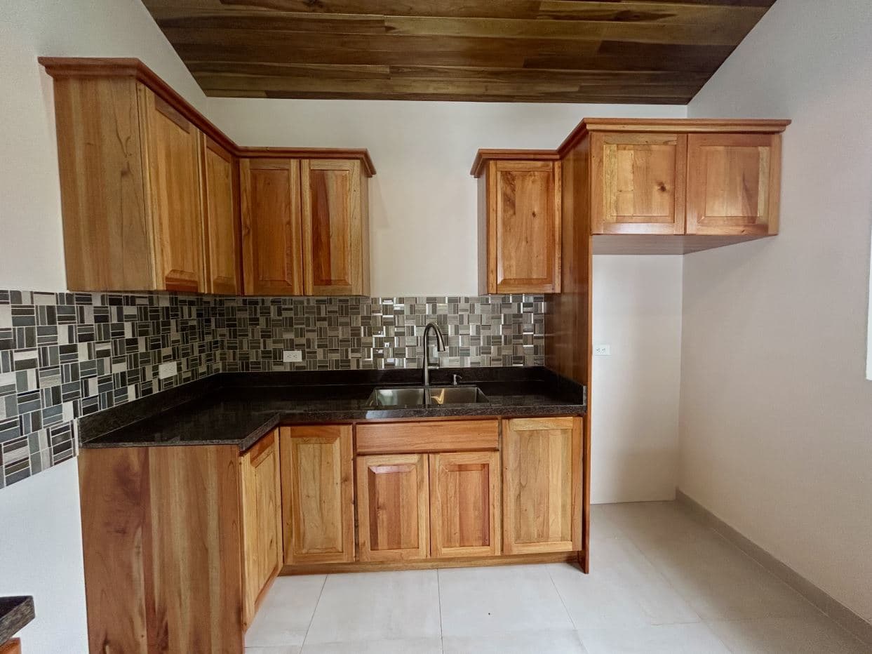 Modern Comfort Meets Small Town Charm- 2 Bedroom Renovated Home in Lake Arenal - SELLER FINANCING!, photo 6