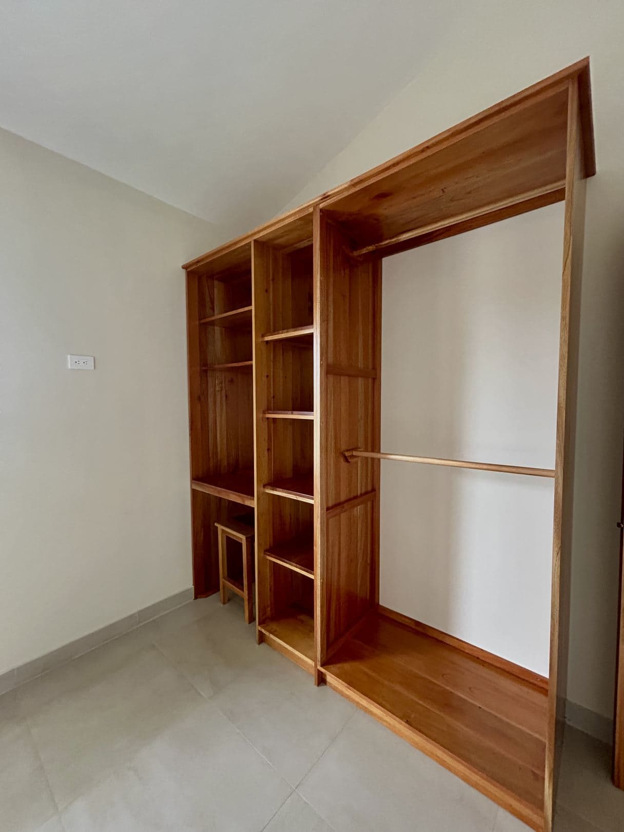 Modern Comfort Meets Small Town Charm- 2 Bedroom Renovated Home in Lake Arenal - SELLER FINANCING!, photo 14