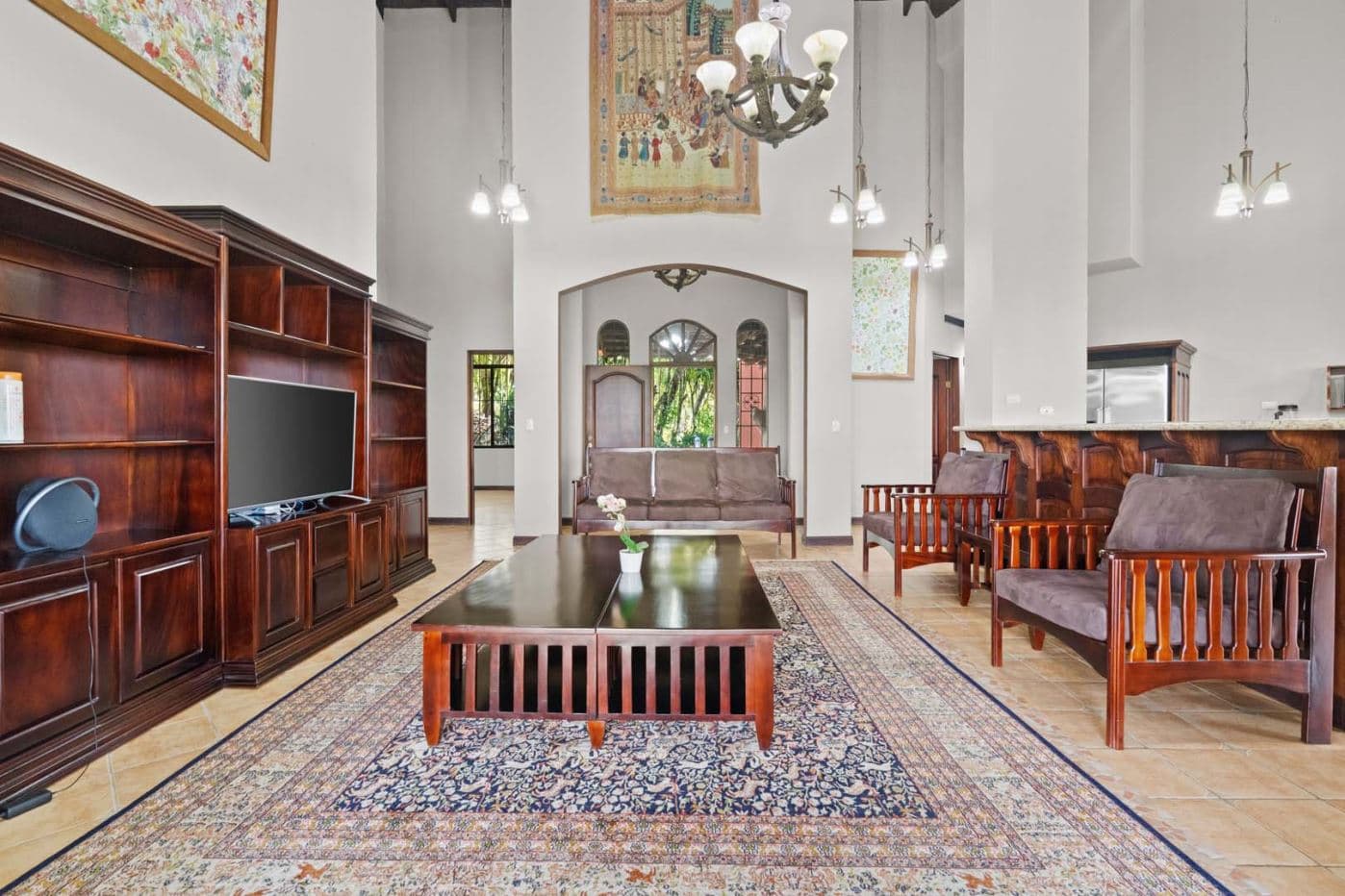 Refined Estate Living in Parcelas de Monseñor, Tilarán, Guanacaste, Costa Rica - Privacy, Views & Endless Potential