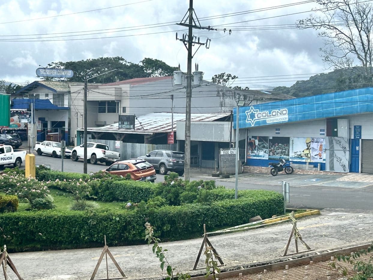 Prime Commercial/Retail Opportunity in the Lakeside Community of Nuevo Arenal - SELLER FINANCING!, photo 8