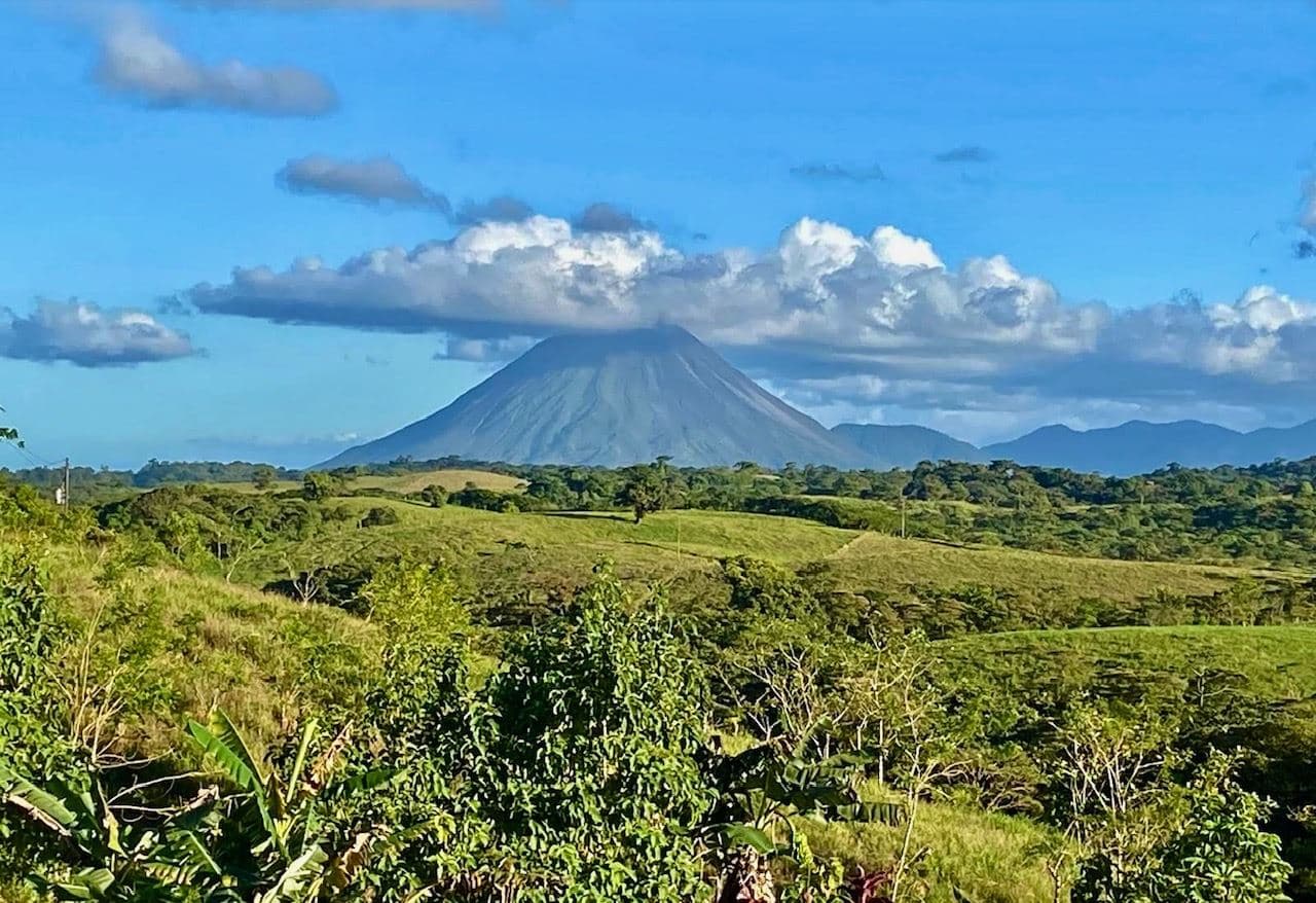 Breathtaking Volcano & Mountain View Home in Tranquil Lake Arenal Gated Community, photo 27