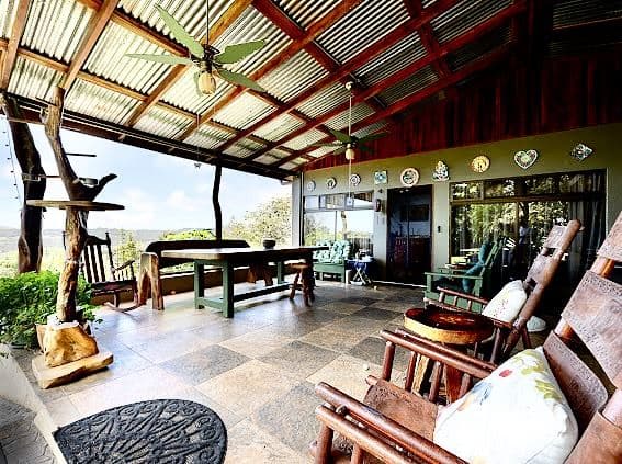 Lake Arenal Retreat - Spacious 4 Bedroom Home, Guesthouse with Income Potential at a Competitive Price, photo 10