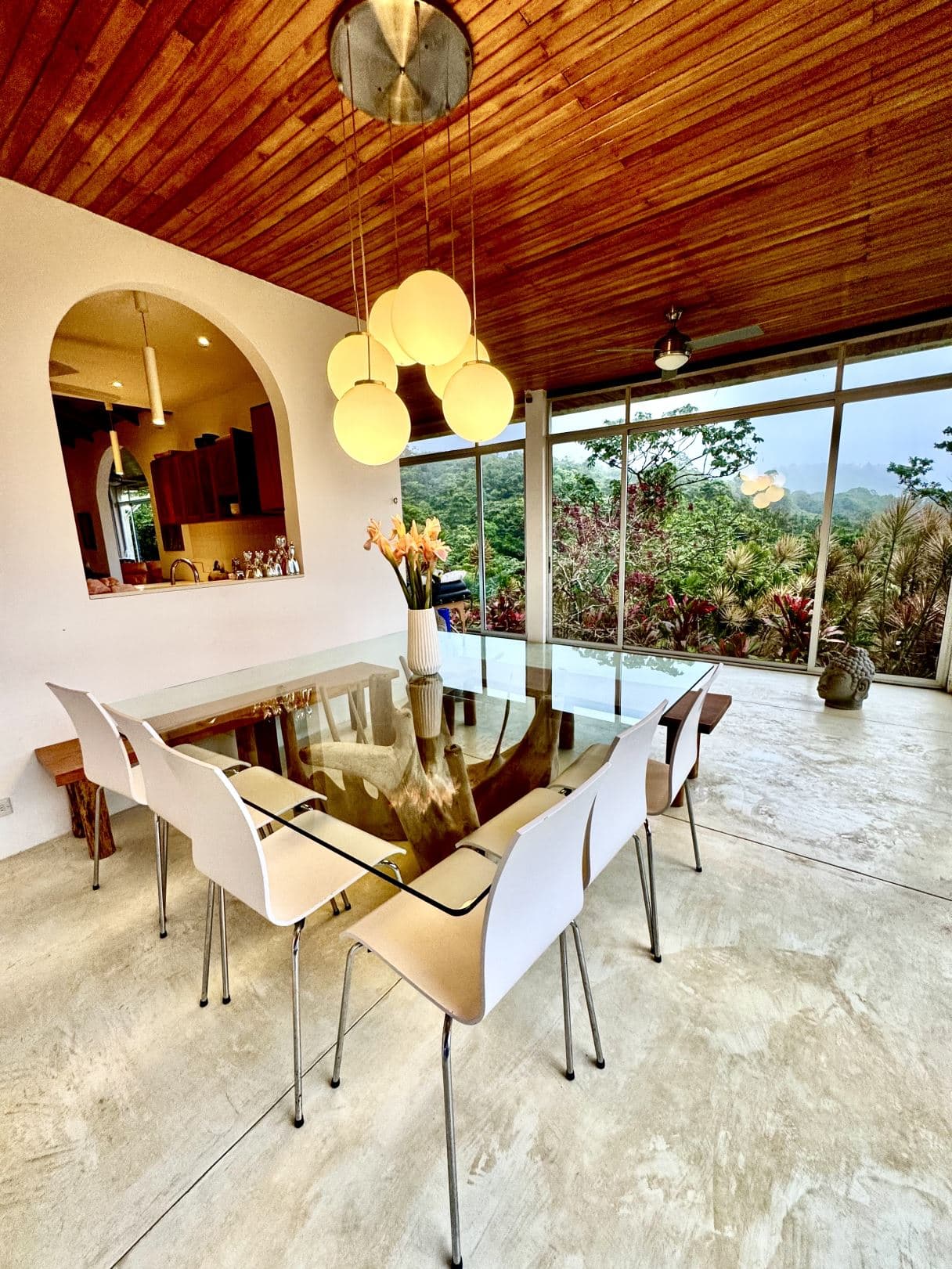 Striking Contemporary Lake Arenal Estate with California-Inspired Design and Arenal Volcano & Lake Views, photo 12