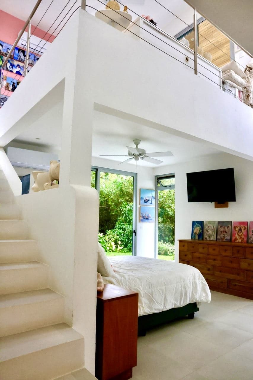 Striking Contemporary Lake Arenal Estate with California-Inspired Design and Arenal Volcano & Lake Views, photo 15
