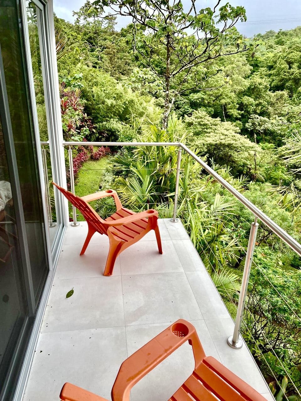 Striking Contemporary Lake Arenal Estate with California-Inspired Design and Arenal Volcano & Lake Views, photo 22