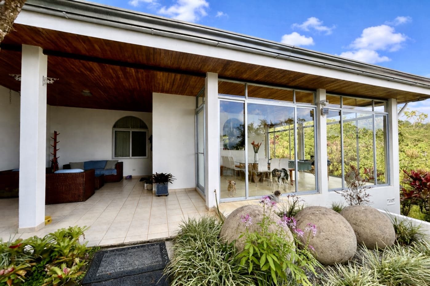 Striking Contemporary Lake Arenal Estate with California-Inspired Design and Arenal Volcano & Lake Views, photo 26