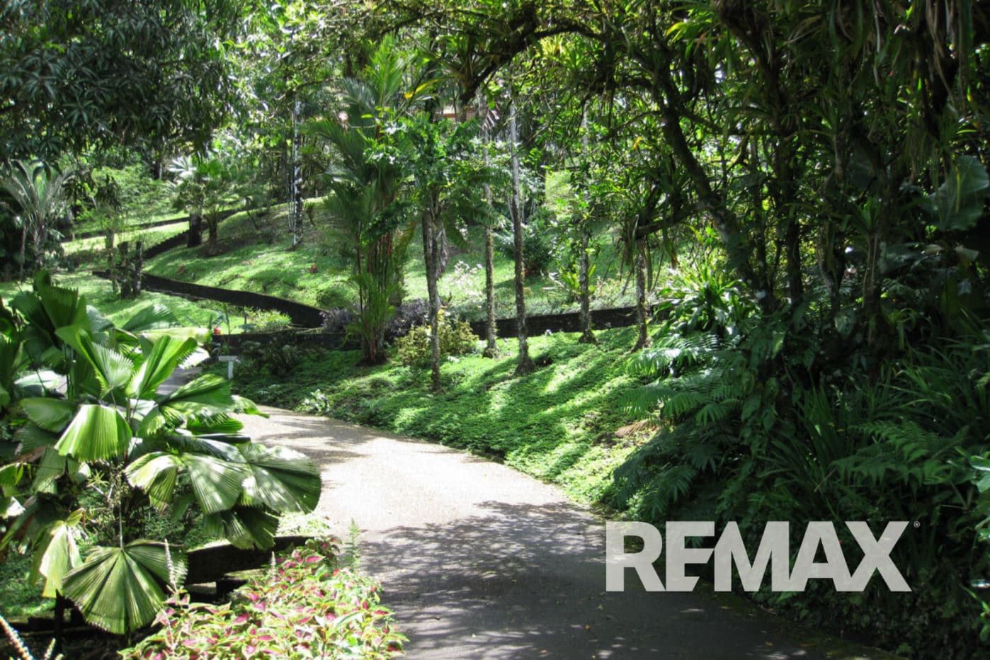 Welcome to Villa Decary a Lake Arenal Botanical Estate and a Landmark Spanish Colonial Hospitality Property Near La Fortuna Costa Rica, photo 5