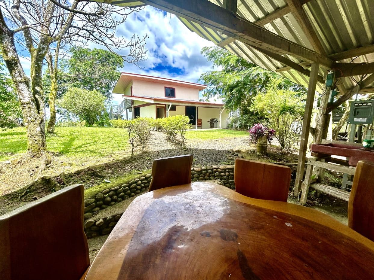 Turnkey Volcano View Renovated Home with a River on 1.4 Acres & 2,000 SF Workshop in La Tigra Near La Fortuna Costa Rica, photo 3