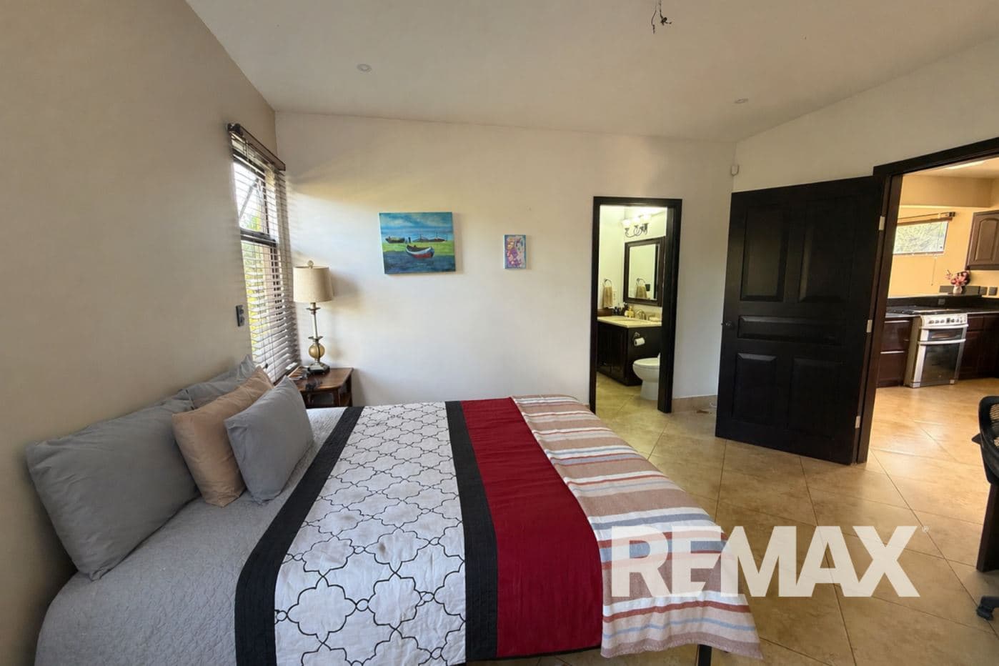 Panoramic Lake Arenal View 3 BR 3BA Home in Exclusive Gated Community with Pool, photo 18