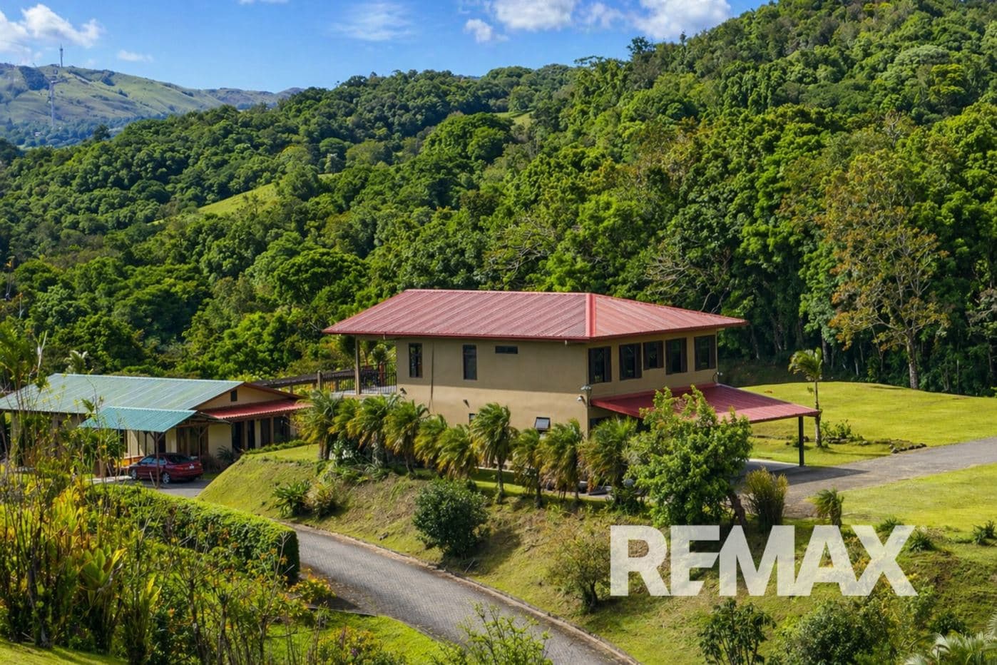 Panoramic Lake Arenal View 3 BR 3BA Home in Exclusive Gated Community with Pool, photo 29