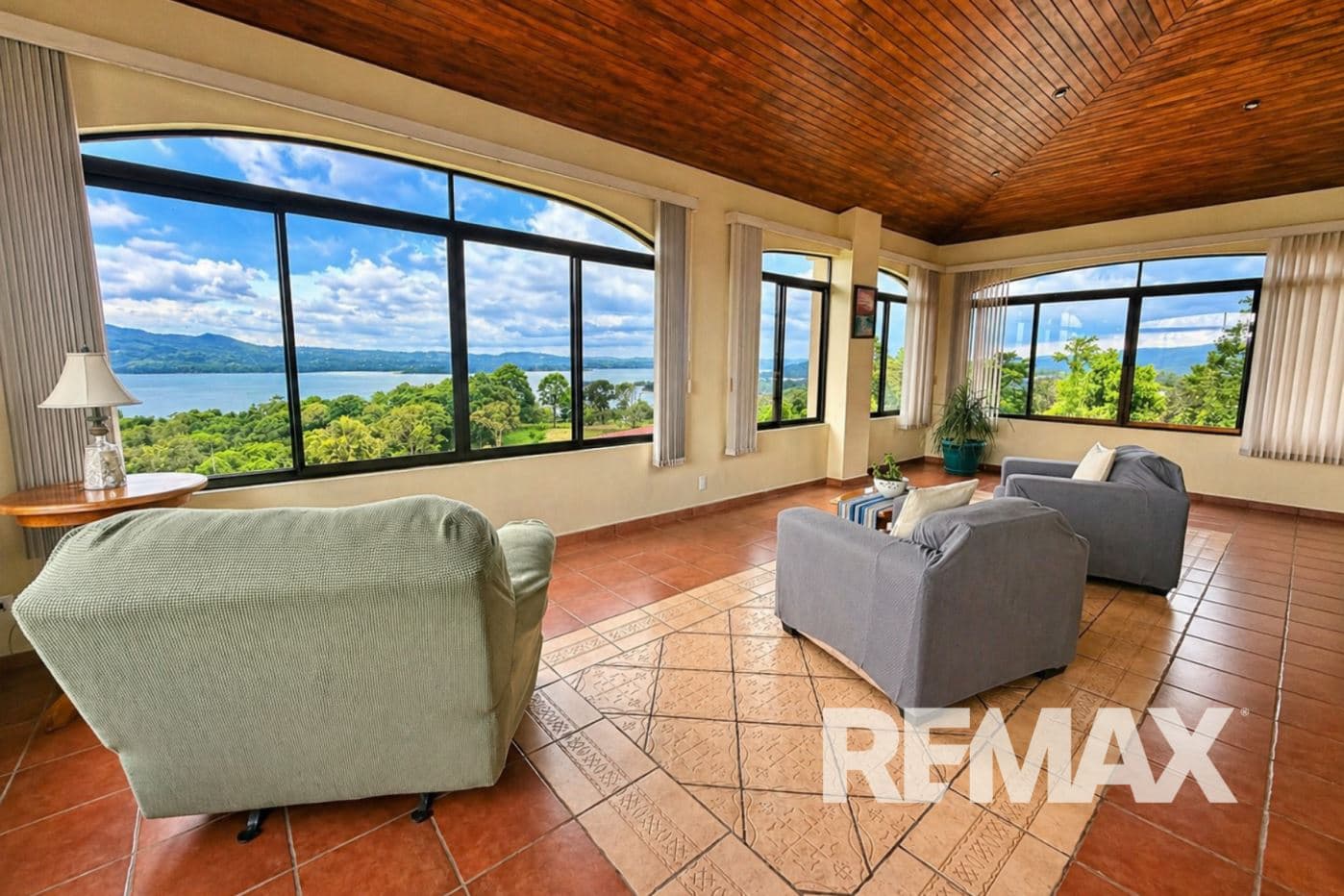 Lake Arenal Guanacaste Luxury Estate | 9 Bedrooms, Guest House, Infinity Pool & Workshop | Villa Alba Nueva, photo 16
