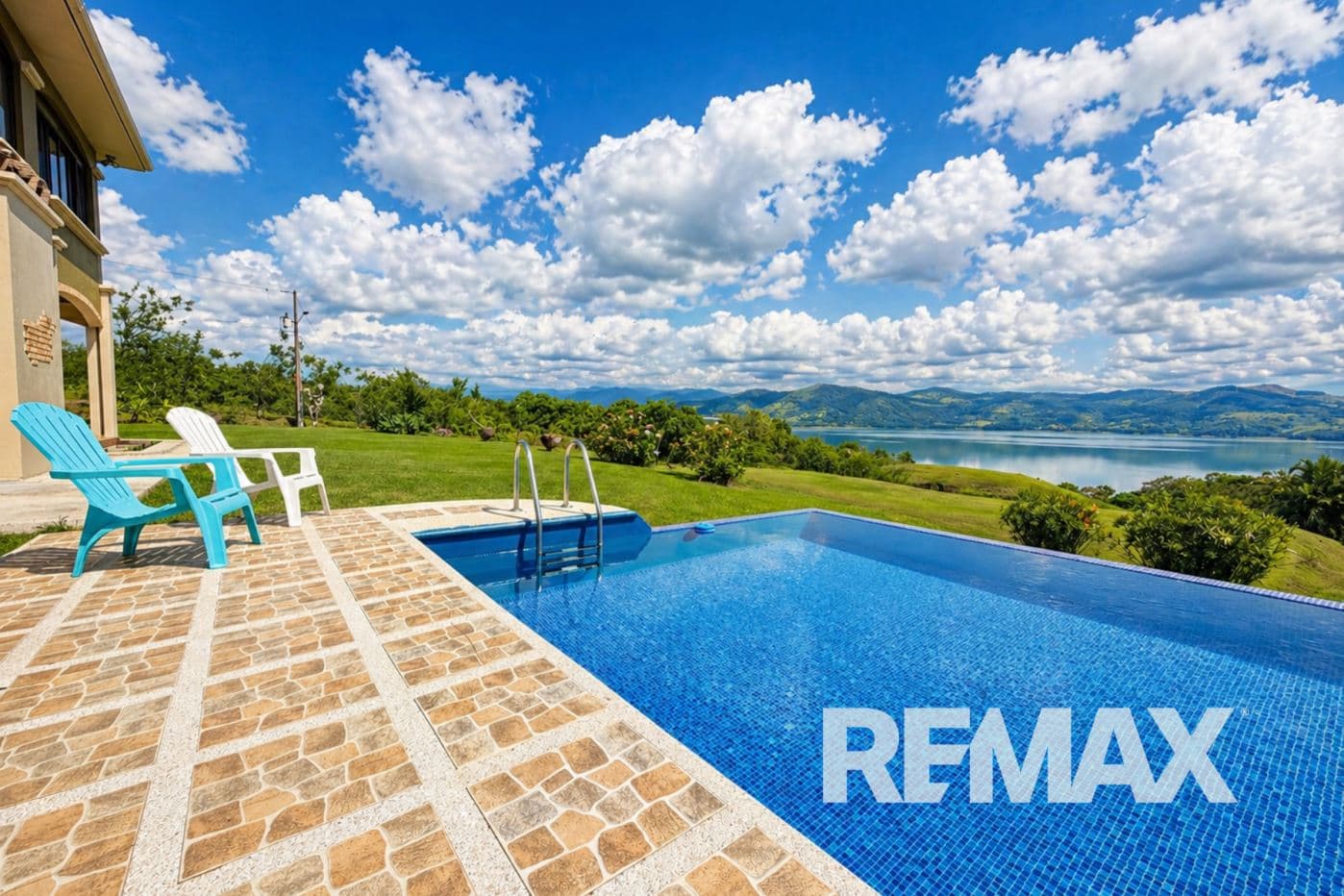 Lake Arenal Guanacaste Luxury Estate | 9 Bedrooms, Guest House, Infinity Pool & Workshop | Villa Alba Nueva, photo 2
