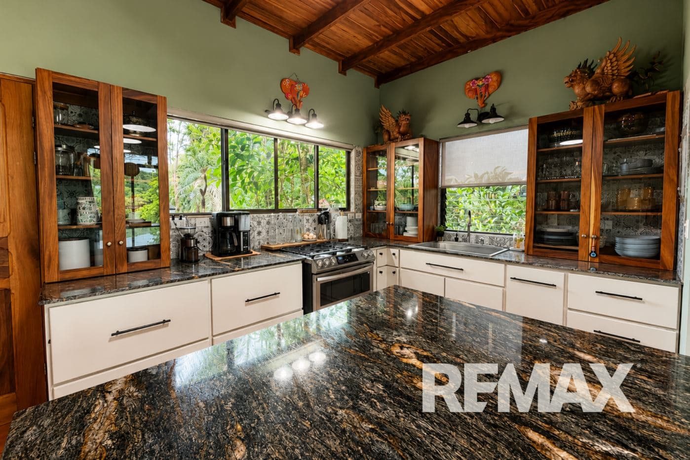 Private 15-Acre Lake Arenal Estate Backing onto Nature Reserve, photo 18