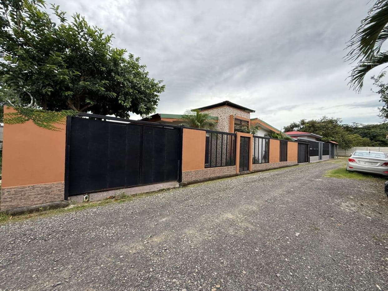 REDUCED BY $5.000 Villa for Sale in Liberia in gated community - “Casa El Real Liberiano”, photo 3