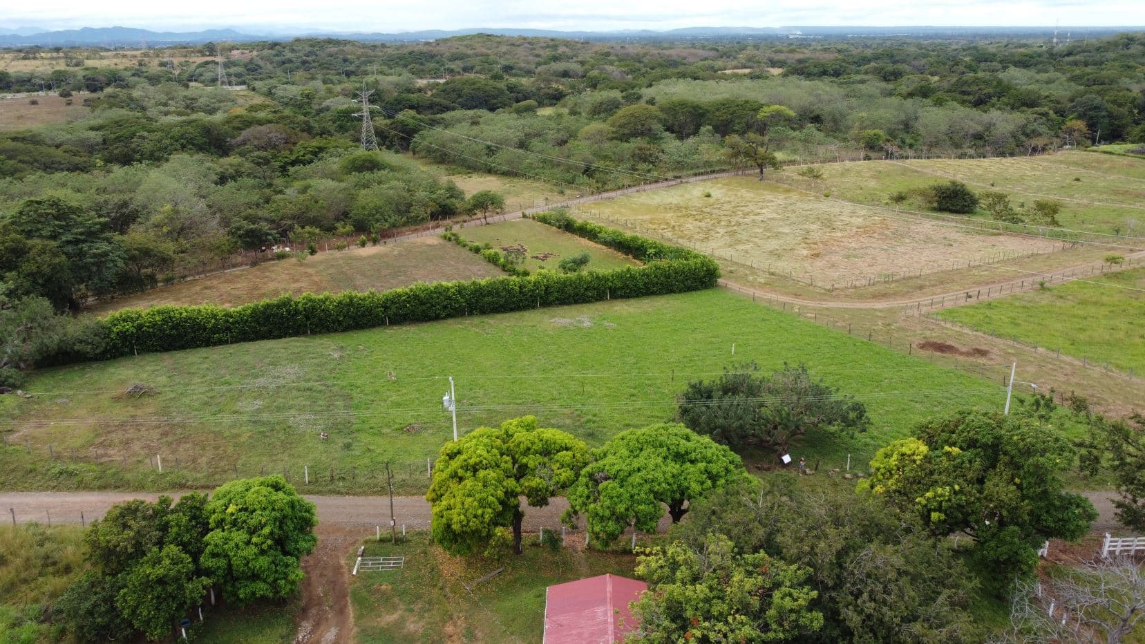 Lots for Sale –  1 km north of the National Production Council (CNP) warehouses