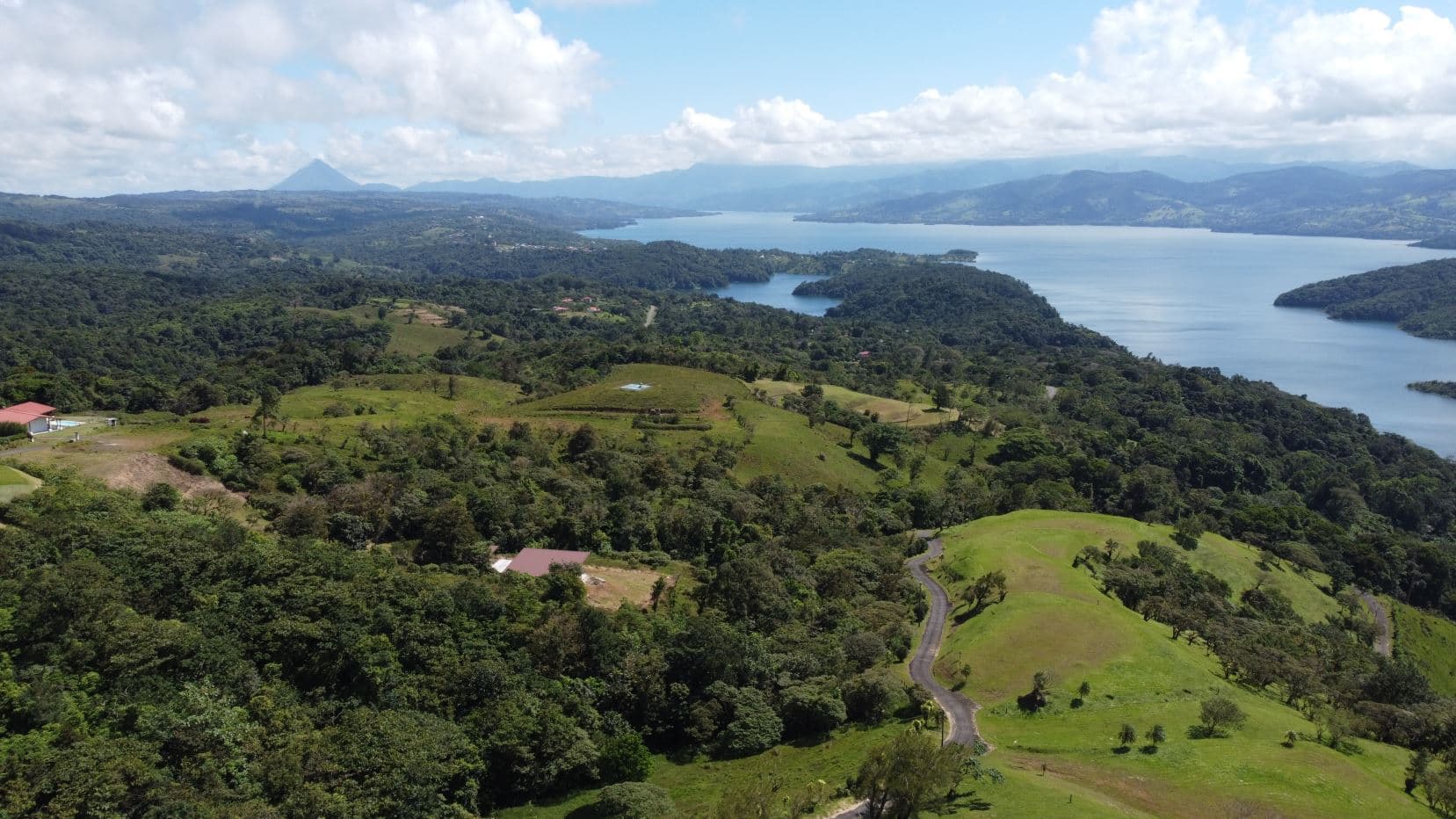Lake & Volcano View Farm in Río Piedras de Arenal, Guanacaste