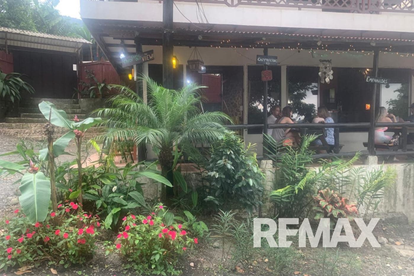 La Fortuna Boutique Hotel for Sale w Volcano Views, photo 17