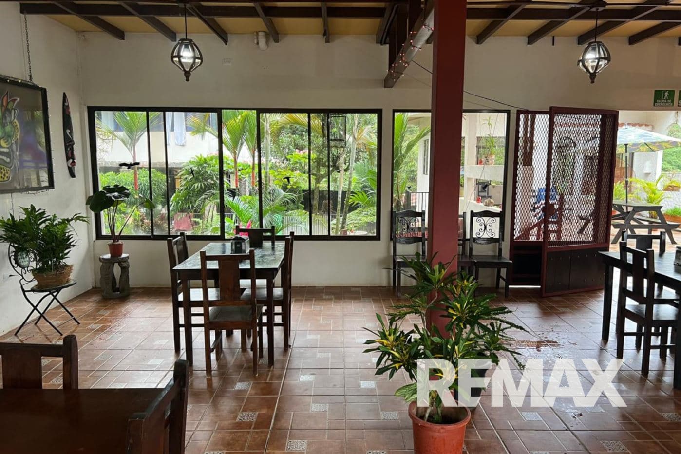La Fortuna Boutique Hotel for Sale w Volcano Views, photo 13