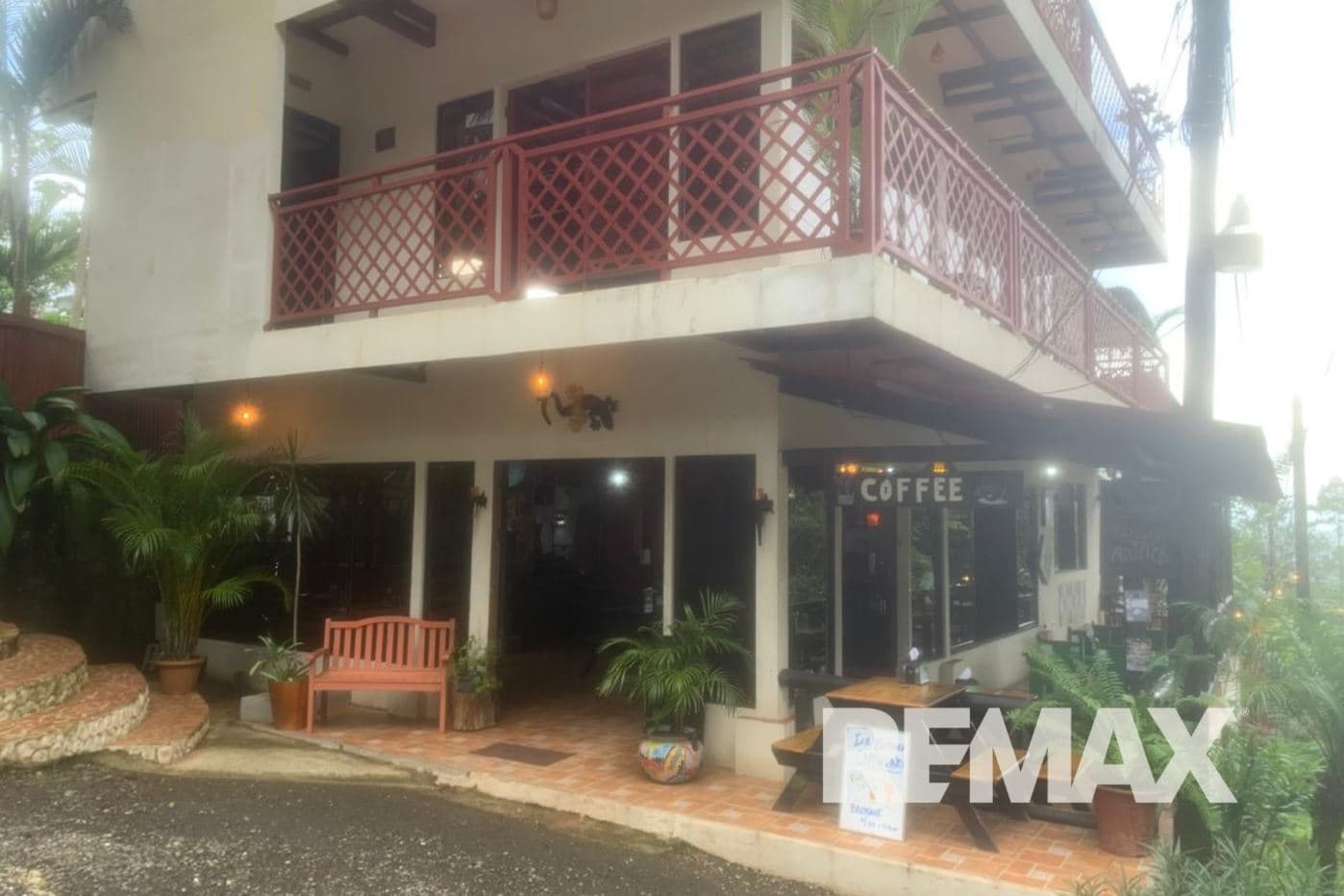 La Fortuna Boutique Hotel for Sale w Volcano Views, photo 8