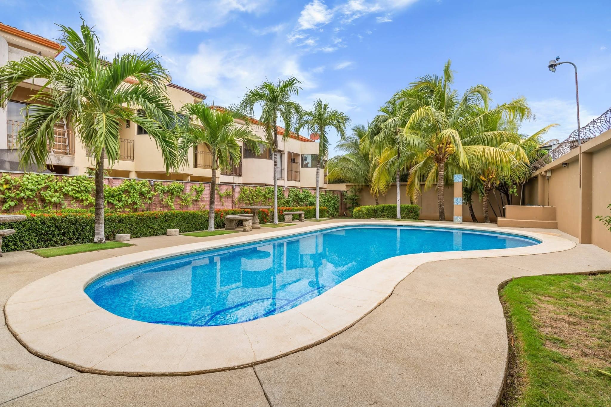 Isabel Condo, Steps from Playas del Coco, photo 4