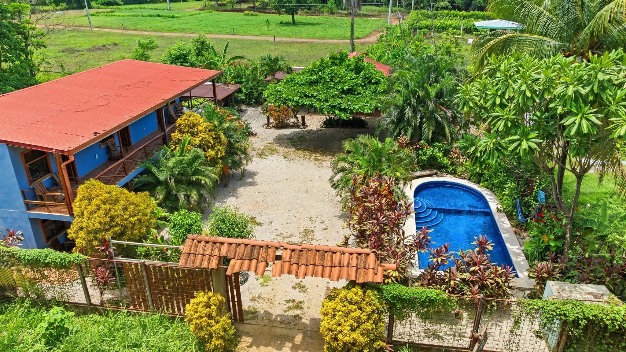 6 Unit Casada Opportunity - Pineapples!!, photo 2