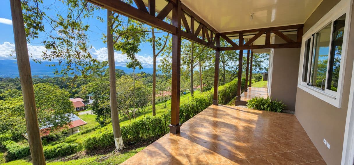 Spacious Family Home with Arenal Volcano Views in Florencia, photo 28