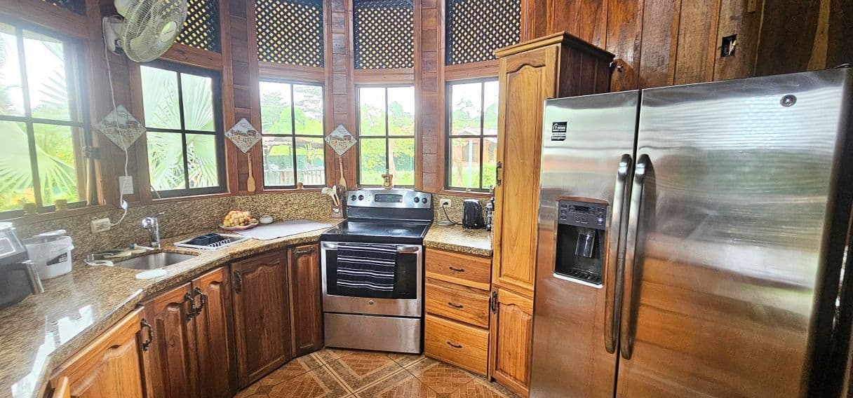 Turnkey Airbnb Property for sale with 3 Cabins Near La Fortuna, photo 12