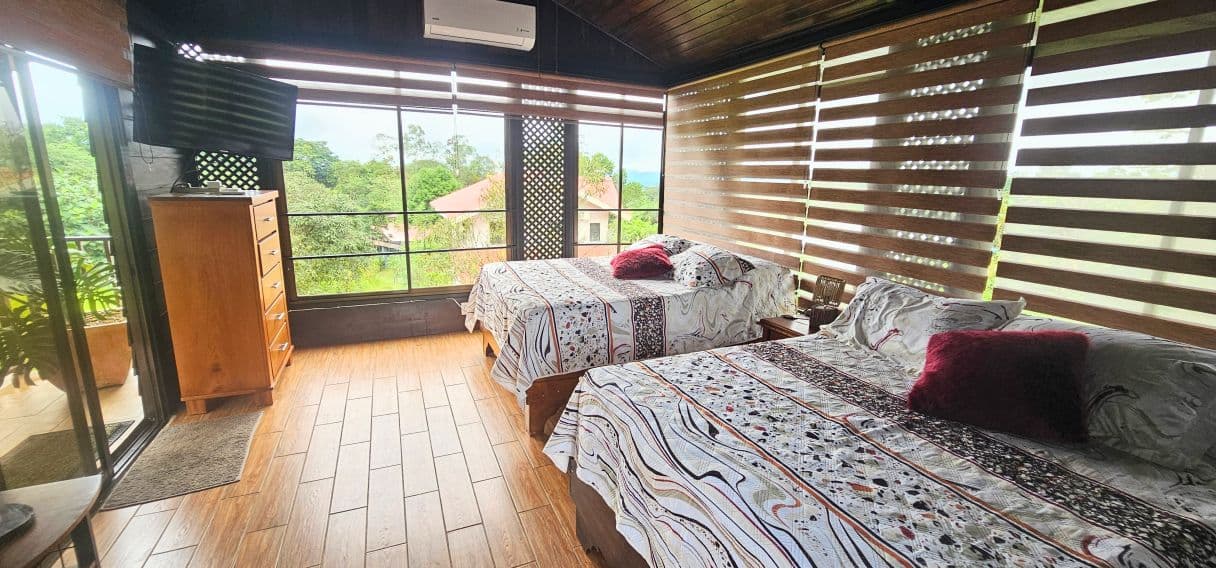 Turnkey Airbnb Property for sale with 3 Cabins Near La Fortuna, photo 24