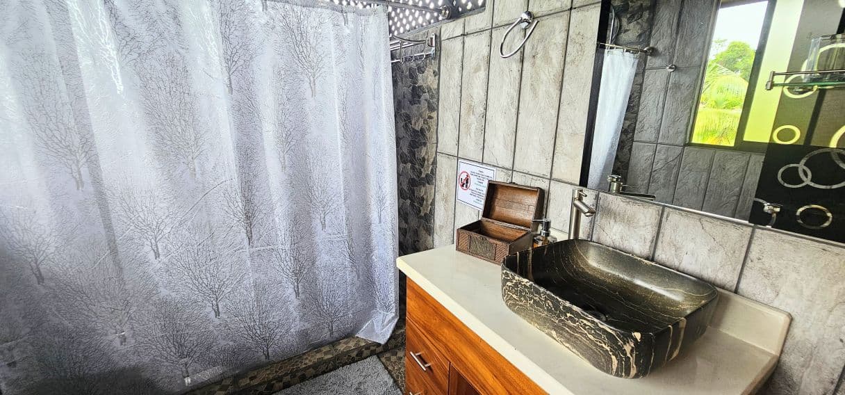 Turnkey Airbnb Property for sale with 3 Cabins Near La Fortuna, photo 25