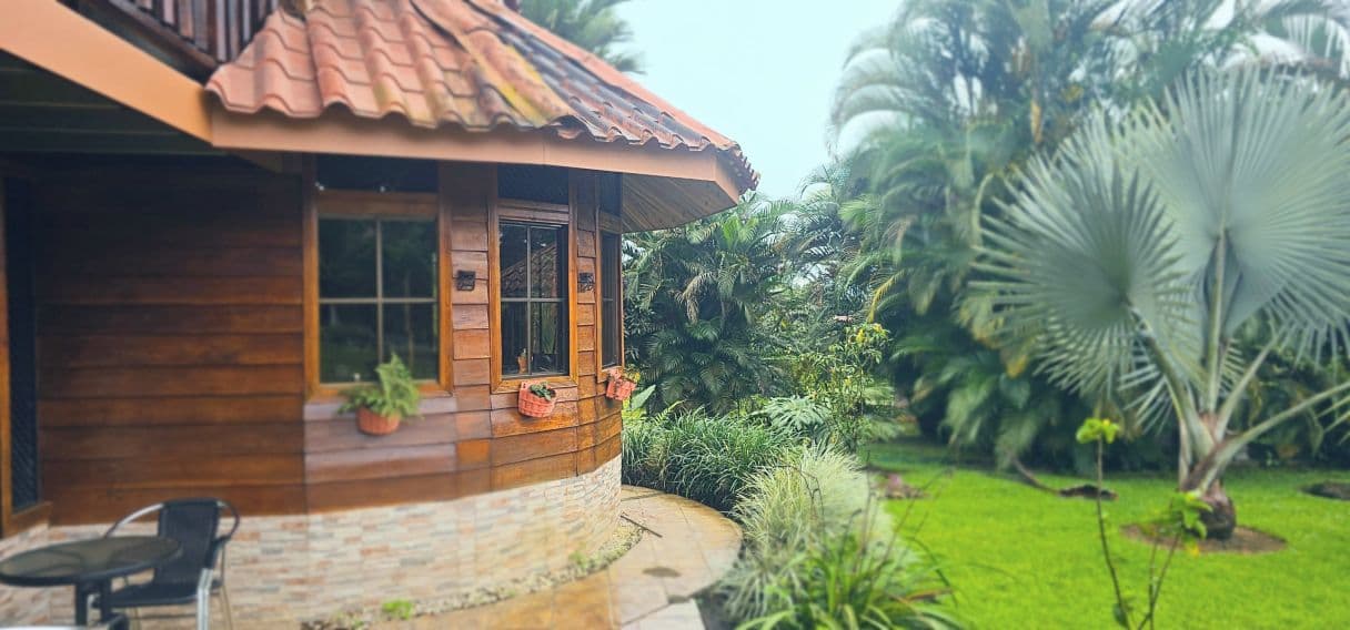 Turnkey Airbnb Property for sale with 3 Cabins Near La Fortuna, photo 34